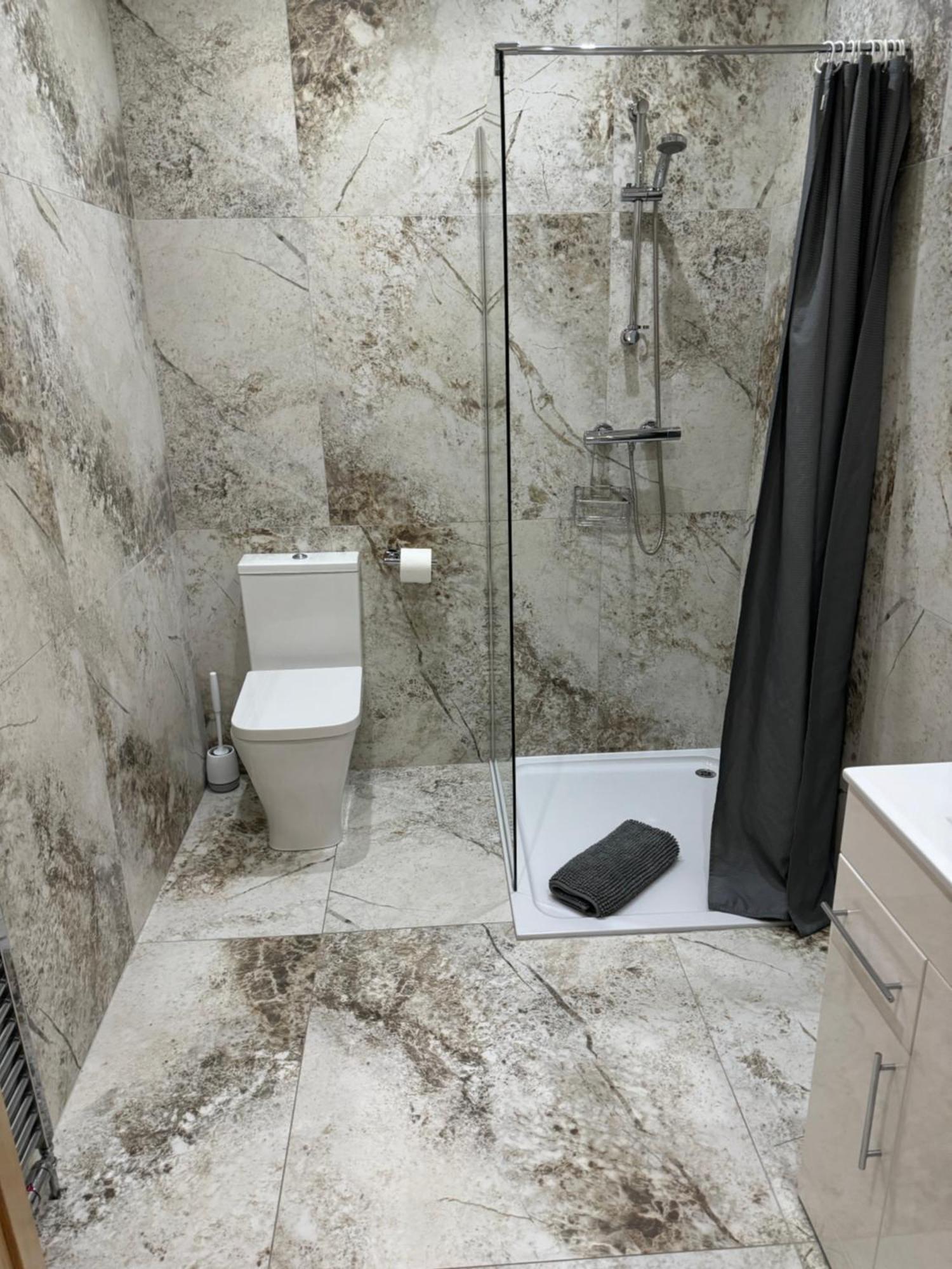 Beach House Apartment On Ground Floor With Sea View - Pet Friendly 克利夫利斯 外观 照片
